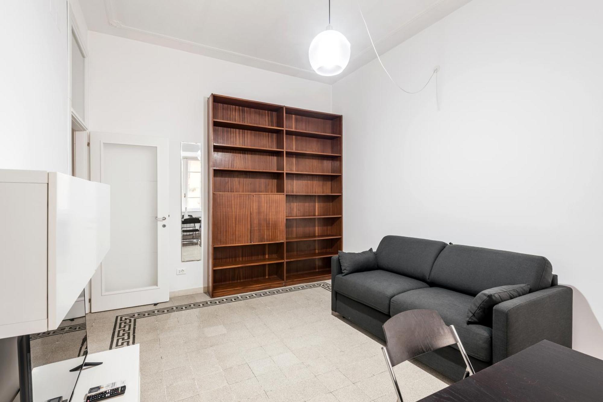 Iflat Mid-century Modern Vatican Apartment